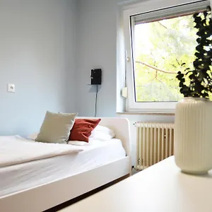 1, 2, Sleep Messe Nuremberga